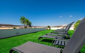 Apartamentos Albir Confort - Avenida 3 dorm.
